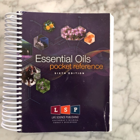 none Other - Essential Oils Pocket Reference